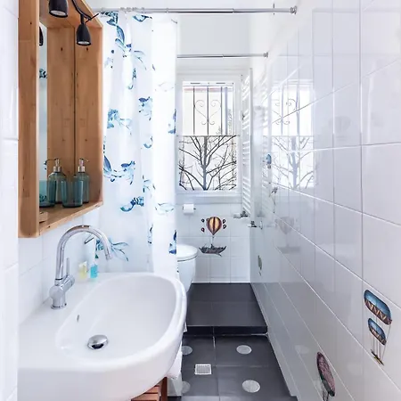 Trilocale In Via Pogatschnig 40 -- San Siro-rho Fiera-duomo