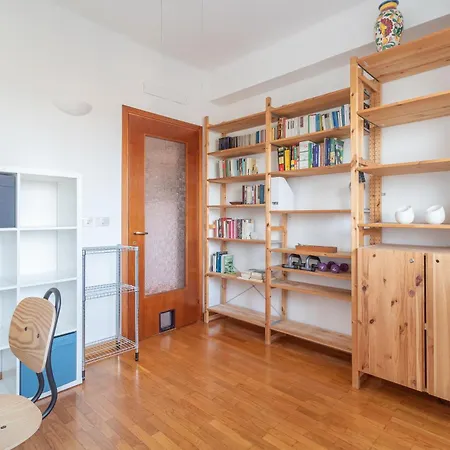 Trilocale In Via Pogatschnig 40 -- San Siro-rho Fiera-duomo Apartment